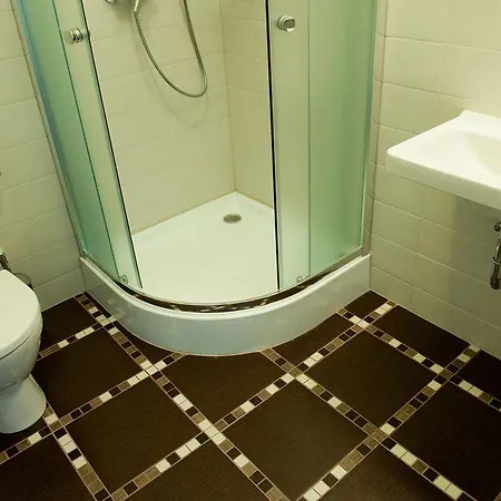 Piroska Guest house 3*